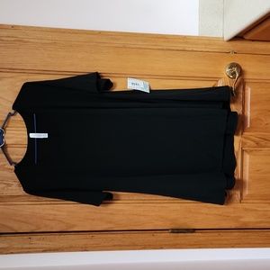 LulaRoe Perfect T Black 2XL